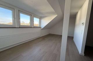 Wohnung mieten in 52351 Düren, Helle 2-Zimmer Dachgeschosswohnung in Düren Stadtmitte