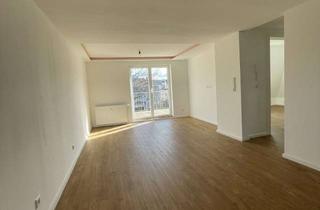 Wohnung mieten in Hammerstattstraße 62, 78056 Villingen-Schwenningen, Zweitbezug nach Sanierung: Luxuriöse 3-Zimmer-Wohnung im 2.OG in VS-Schwenningen