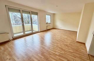 Wohnung mieten in Klopstockstraße 6b, 06449 Aschersleben, Helle und großzügige 2-Zimmer-Wohnung mit Balkon in Aschersleben