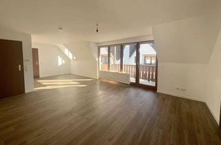 Wohnung mieten in 35683 Dillenburg, Renovierte Dachgeschosswohnung mit Balkon im Herzen der Altstadt