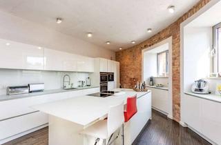 Lofts mieten in Akazienallee 35a, 14050 Charlottenburg, Exklusives 4-Zimmer-Loft im historischen Wasserturm - Berlin-Westend