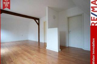 Wohnung mieten in 26789 Leer, Helle, renovierte Obergeschosswohnung im Herzen von Leer-Loga!mit Balkon, Gartenmitnutzung & Garag