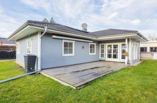 Haus kaufen in 15370 Fredersdorf-Vogelsdorf, Bahnhofsnah! Einbauküche, Fußbodenheizung, Sauna, Photovoltaik usw.: Moderner Bungalow Fredersdorf