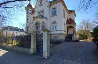 Immobilie mieten in Käthe-Kollwitz-Ufer 82, 01307 Blasewitz, ++Außergewöhnliche Villa, Altbaucharme, TOP Firmenstandort, 5 Parkplätze++