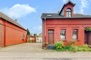 Doppelhaushälfte kaufen in 45472 Mülheim, Doppelhaushälfte ca. 74 m² mit Carport in Mülheim - Holthausen