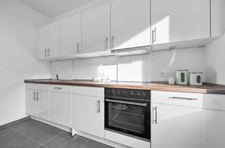 Wohnung kaufen in 22763 Ottensen, 2 Zi Altbauperle, Balkon, neu saniert, EBK neu , Holzdielen, Energiewert B, Provisionsfrei