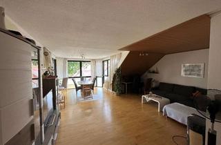 Wohnung kaufen in Weiherhofer Hauptstraße 22, 90513 Zirndorf, Keine Makleranfragen!!! 3 Zimmer Dachgeschosswohnung und EBK in Weiherhof