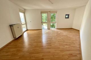 Wohnung mieten in Rudolf-Breitscheid-Str. 26c, 15517 Fürstenwalde, Ruhige 2-Zimmer-Wohnung mit Tiefgarageplatz & Balkon in idyllischer Spreelage nahe dem Zentrum