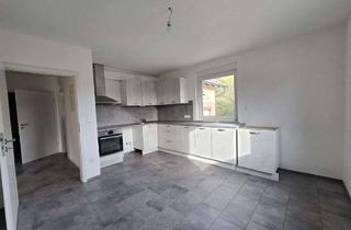 Wohnung mieten in 63829 Krombach, Modernisierte 4-Zimmer-Wohnung mit Einbauküche