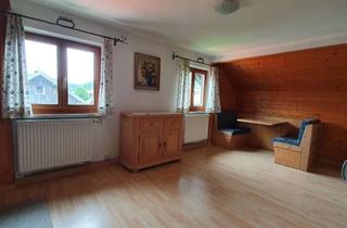 Wohnung mieten in 83734 Hausham, Charmantes 1,5-Zimmer DG-Apartment und optionaler Garage in Hausham