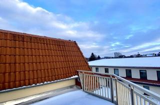 Wohnung mieten in Gabelsberger Str. 12, 09376 Oelsnitz, Gemütliche 3- Raum-Wohnung mit schönem Balkon