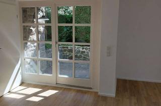 Wohnung mieten in 51503 Rösrath, In Rösrath Hoffnungsthal: Gepflegte Wohnung mit zwei Zimmern und Terrasse