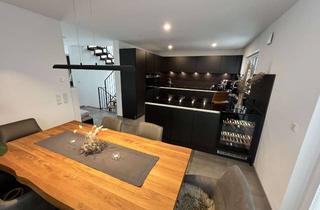 Einfamilienhaus kaufen in 74366 Kirchheim, Neuwertiges Einfamilienhaus (Bj. 2018) in Kirchheim am Neckar