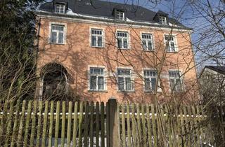 Einfamilienhaus kaufen in Oberes Dorf, 95189 Köditz, Großzügiges 9-Zimmer-Einfamilienhaus in idyllischer Lage - Köditz OT Schlegel