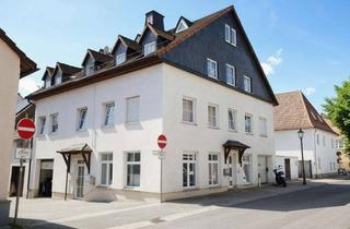 Mehrfamilienhaus kaufen in 61250 Usingen, Voll vermietetes Mehrfamilienhaus mit 5,9 % Rendite in Toplage von Usingen