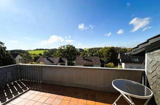 Wohnung kaufen in 51688 Wipperfürth, Erdgeschosswohnung im Zweifamilienhaus mit schönem Blick über Wipperfürth