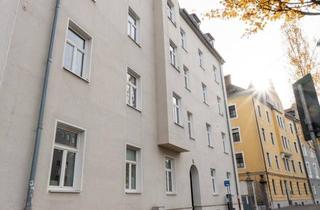 Wohnung kaufen in Am Harras, 80339 München, München - Altbauwohnung am Harras mit Balkon - 3,5 Zimmer