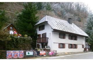 Haus kaufen in 79256 Buchenbach, Buchenbach - älteres Haus mit Grundstück zu verkaufen