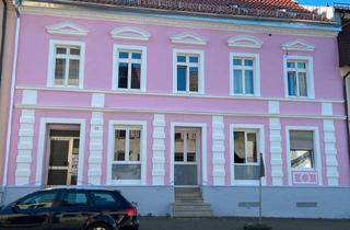 Wohnung kaufen in 79183 Waldkirch, Waldkirch - Orgelstadt Waldkirch! Hübsches Haus! Schöner Kandelblick!