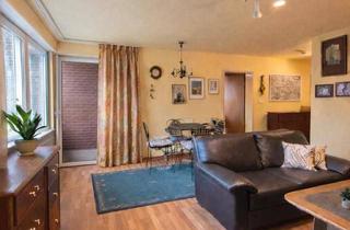 Wohnung kaufen in 67663 Kaiserslautern, Kaiserslautern - Vermietete 2-Zimmer-Wohnung mit Balkon & Stellplatz