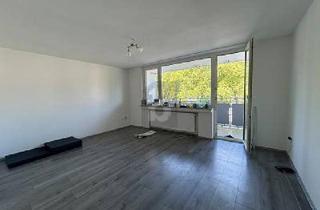 Wohnung kaufen in 47803 Krefeld, Krefeld - HELL UND FRISCH SANIERT IN RUHIGER LAGE