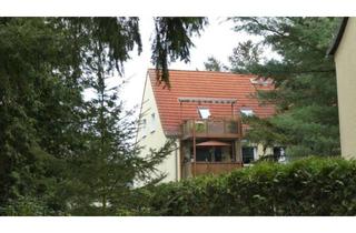 Wohnung kaufen in Rosa-Luxemburg-Str. 81, 14806 Bad Belzig, Zwei-Raum-Dachgeschoss im GRÜNEN