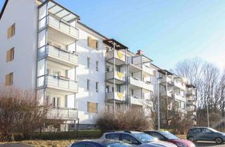 Wohnung kaufen in 09117 Siegmar, Bezugsfrei & frisch renoviert: Ruhige 2-Zi.-Wohnung mit Balkon, Außen und Gartenausblick
