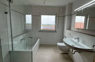 Wohnung mieten in Fliederstraße 28, 91459 Markt Erlbach, Geschmackvolle 4-Raum-Wohnung mit gehobener Innenausstattung mit Balkon in Markt Erlbach