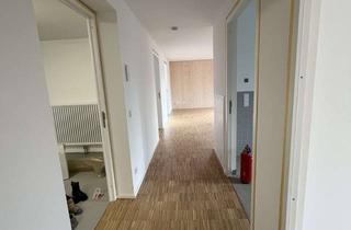 Wohnung mieten in Friedrich-Schelling-Weg 40, 74354 Besigheim, Helle 3-Zimmer Wohnung mit Dachterasse in Besigheim