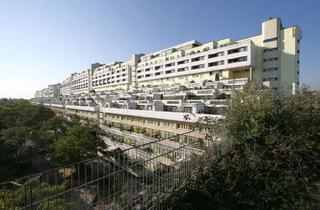 Sozialwohnungen mieten in Schlangenbader Straße 19C, 14197 Wilmersdorf (Wilmersdorf), Nachmieter gesucht - WBS (100/ 140) mit besonderem Wohnbedarf erforderlich