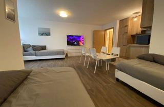 Wohnung mieten in Georg-Böhringer-Weg 70, 73035 Göppingen, Gemütliche 1,5-Zimmer-Apartment mit Terrasse und Stellplatz - möbliert.