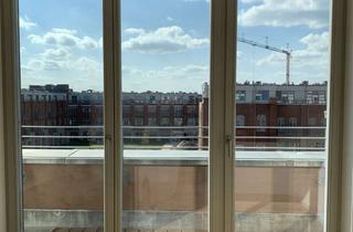 Wohnung mieten in Henriette-Lustig-Strasse 14, 12555 Köpenick, Sehr helle Wohnung mit Süd-West-Terrasse zum Innenhof! Direkt an der Spree mit EBK und Abstelkammer!