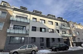 Wohnung mieten in Deller Straße 14, 42551 Velbert, Großzügige DG-Wohnung - Erstbezug nach Sanierung!