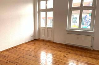 Wohnung mieten in Kreutziger Straße 12, 10247 Friedrichshain, Dreiraumwohnung mit Balkon!