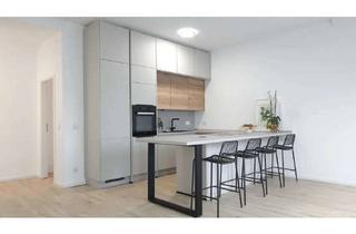 Wohnung mieten in Lüneburger Straße, 10557 Tiergarten, Erstbezug Kernsanierte 3 Zimmer Wohnung mit 2 Schlafzimmern in den ruhigen Innenhof und Mieleküche