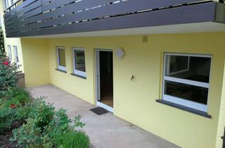 Wohnung mieten in Kirnbergstraße, 71083 Herrenberg, Freundliche/Großzügige 2-Zimmer-EG-Wohnung mit Terrasse und Einbauküche in Herrenberg-Kayh