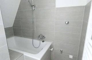 Wohnung mieten in Am Zehnthof 225, 45307 Kray, Modernisierte 2-Zi.-Altbau-Whg.mit Designboden in E-Kray!