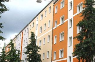 Wohnung mieten in Lödelstr. 18, 90459 Hummelstein, 3 Zimmer Wohnung im 4. OG mit Balkon (ohne Aufzug)