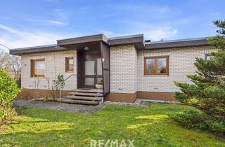 Haus kaufen in 71384 Weinstadt, „Ein Haus mit Raum für Leben – großzügiger Bungalow mit Garten, Wintergarten und vielen Möglichkeite