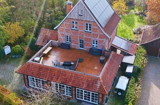 Villa kaufen in 48167 Wolbeck, Arbeiten & Wohnen in Fachwerkvilla auf außergewöhnlichem Grundstück