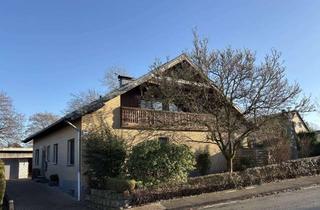 Haus kaufen in 32699 Extertal, Raum für Familie & Zukunft – Zweifamilienhaus mit Terrasse und Loggia