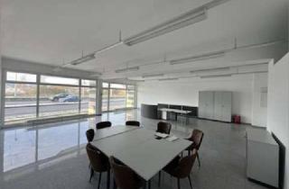 Gewerbeimmobilie mieten in Kreisstraße 14, 45525 Hattingen, Moderne Gewerbefläche mit repräsentativer Fensterfront und nachhaltigem Energiekonzept