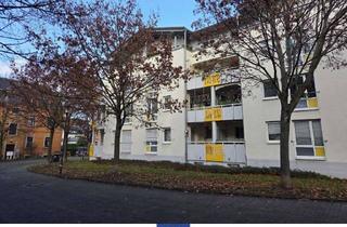 Wohnung kaufen in 01705 Freital, Ruhig gelegen, gut angebunden: Charmante Wohnung im Herzen von Freital mit 2 Dachterrassen