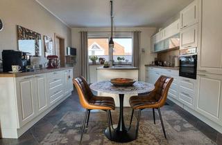 Wohnung kaufen in 67133 Maxdorf, Exklusive 147 m² Designwohnung – 2024 komplett saniert, Kamin, Klima & Carport