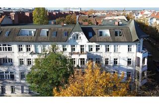 Wohnung kaufen in Buddestraße, 13507 Tegel, Wohnen im Stuckaltbau: Bezugsfreie Eigentumswohnung mit Balkon