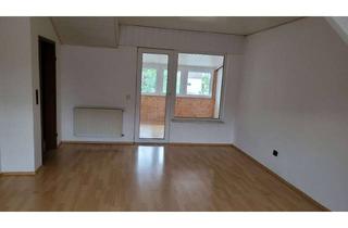 Wohnung kaufen in 64546 Mörfelden-Walldorf, 2 Zimmer-DG Wohnung mit PKW Stellplatz ab sofort bezugsfrei in Mörfelden-Walldorf (Walldorf)