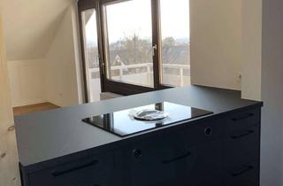 Wohnung mieten in 71032 Böblingen, Stilvolle 2-Zimmer-DG-Wohnung mit moderner Einbauküche und Balkon in Böblingen