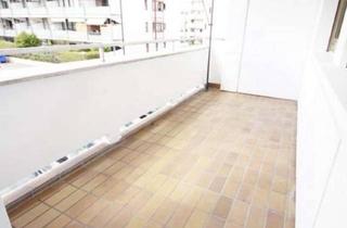 Wohnung mieten in Luitpoldstraße, 82110 Germering, Helle 3-Zimmer Wohnung in Germering