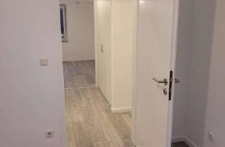 Wohnung mieten in Kiefernweg, 50259 Pulheim, Helle, gut geschnittene Dreizimmer mit Balkon, Pulheim-Sinthern