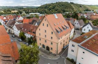 Wohnung mieten in Starengasse 12, 74366 Kirchheim, Helle 3-Zimmer-Wohnung im 2. OG mit Garage in Kirchheim am Neckar